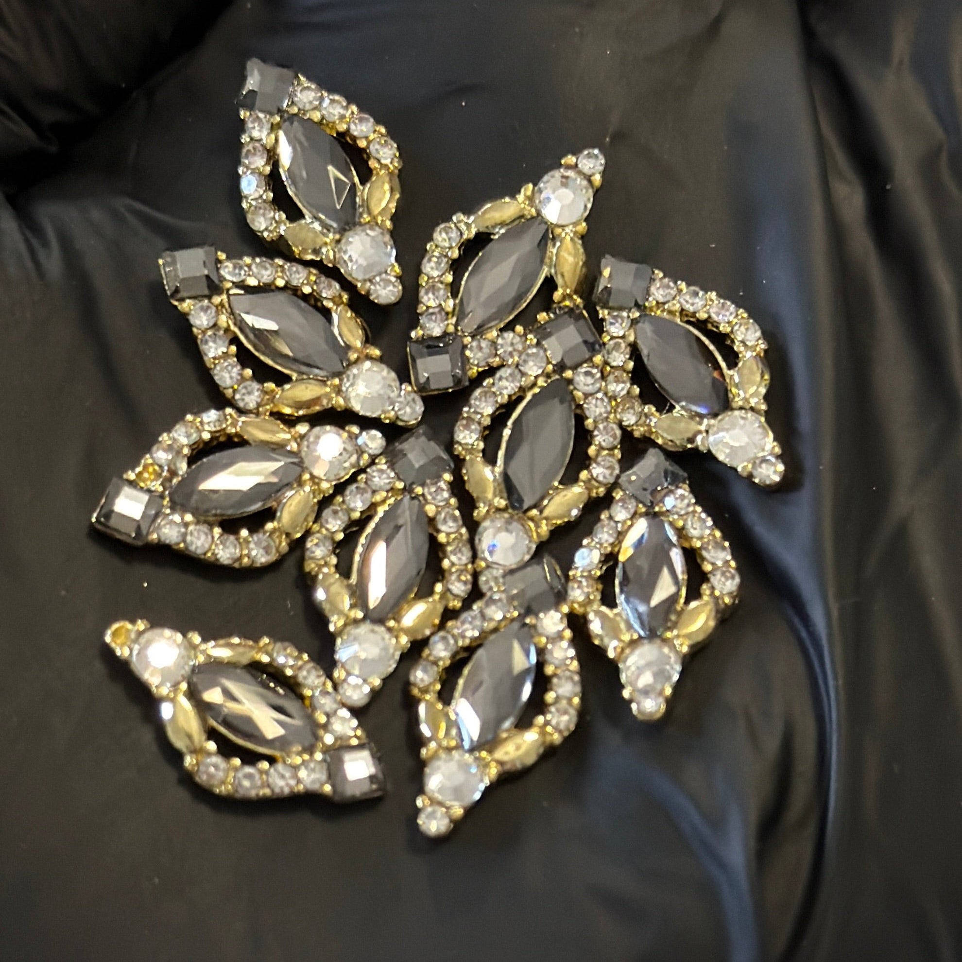 Dijes de oro AB