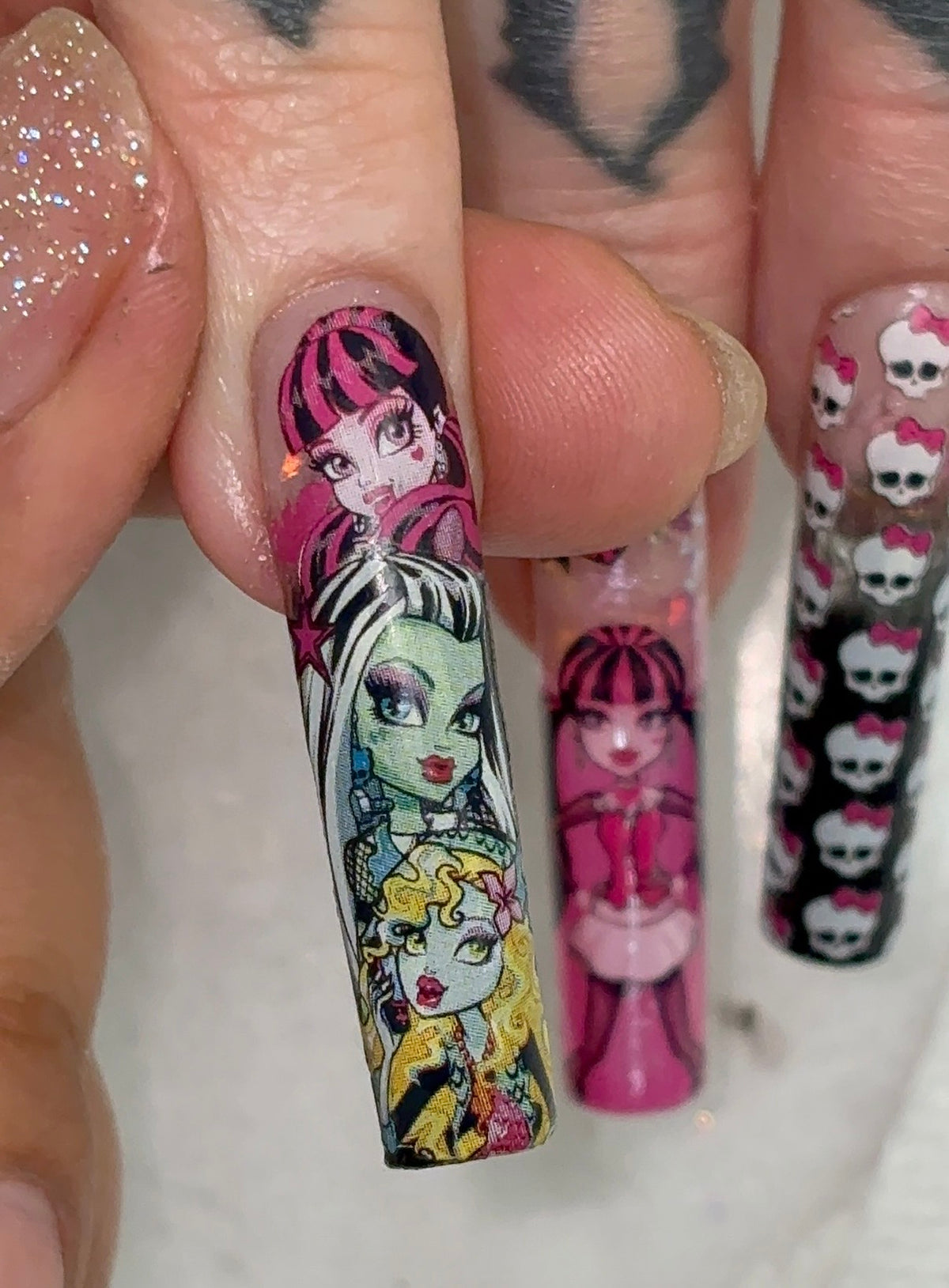 Iconos de terror: calcomanía premium