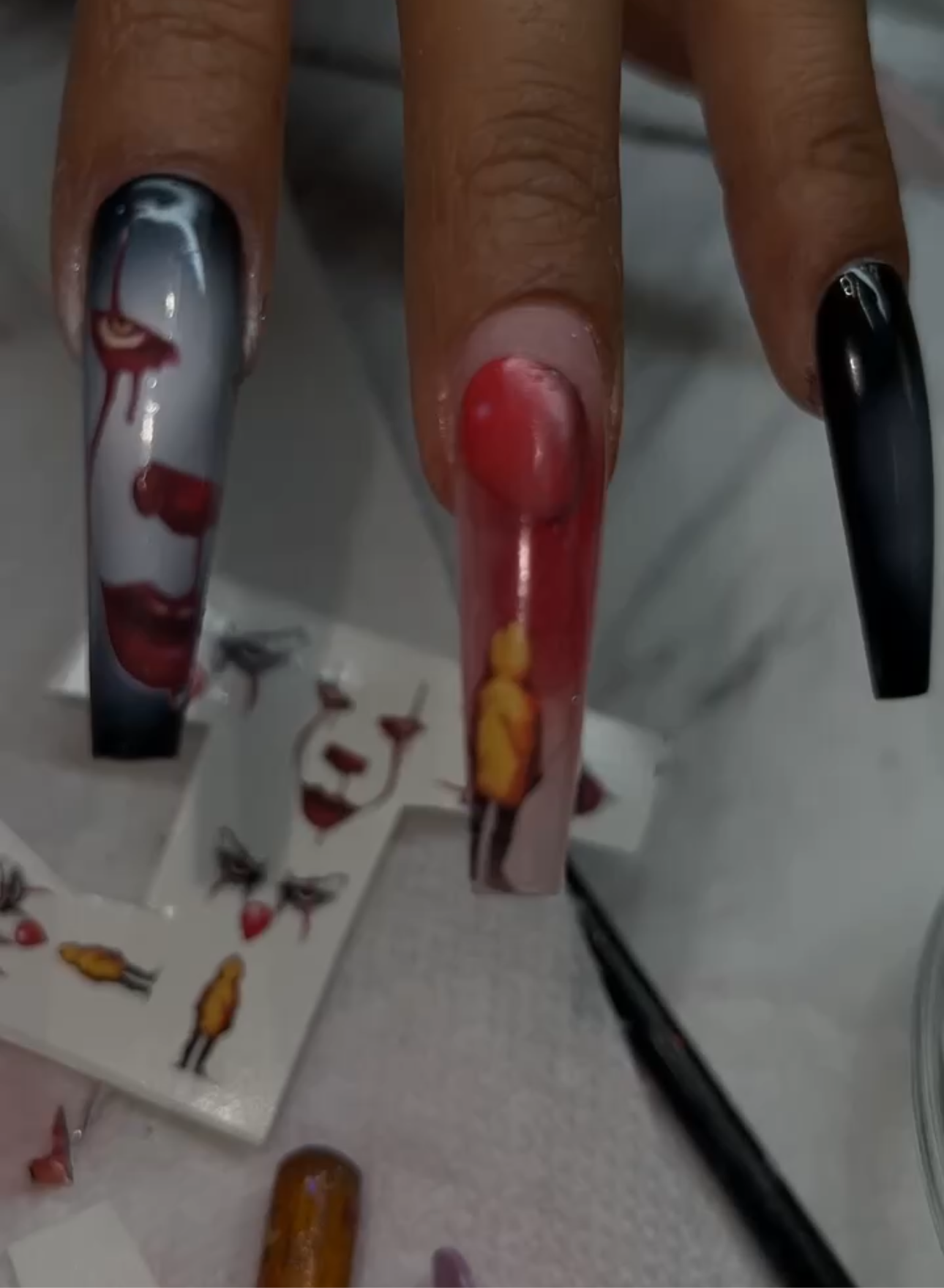 5 pcs "It" Water Decals 1