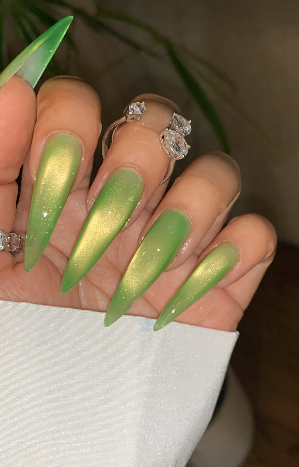 Moonlight Cat Eye 39